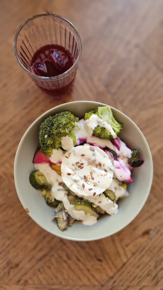 Color Bowl de Choux Sauce Roquefort